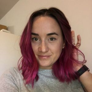 Meet your Posher, Casey